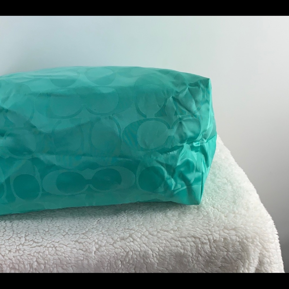 NWT Coach Packable Weekender Tote Bag F773… - Picture 7 of 9